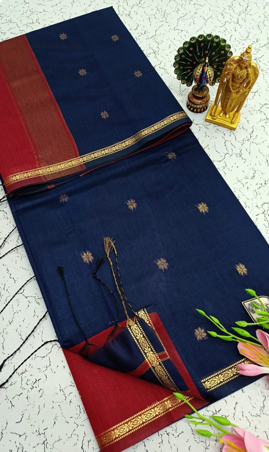 Exquisite Maheshwari Silk Cotton Saree- Navy Blue & Maroon with Gold Zari